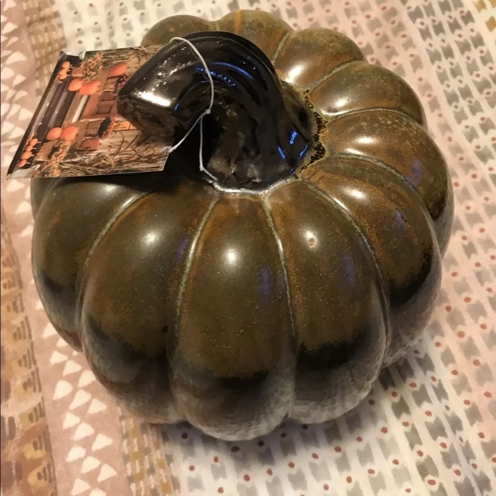 Decorative Ceramic Pumpkin Lane Furniture - Picture 5 of 13
